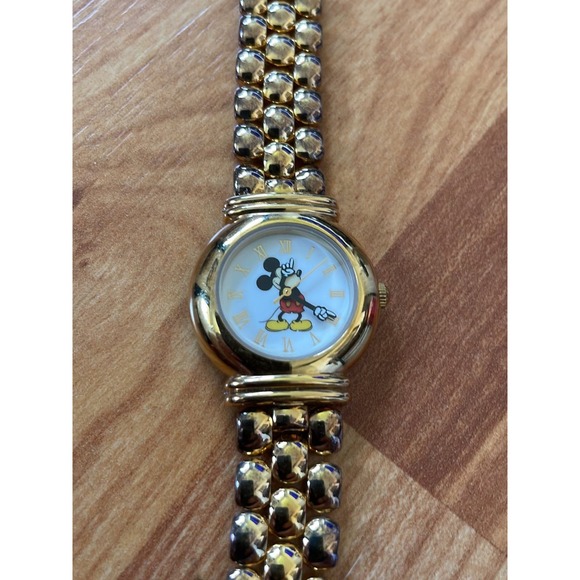 Rare Disney Vintage Collector  Mickey Mouse Watch - Picture 5 of 6